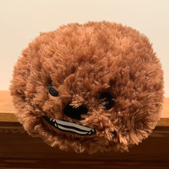 Chewbacca big 11” Tsum Tsum - Picture 2 of 9